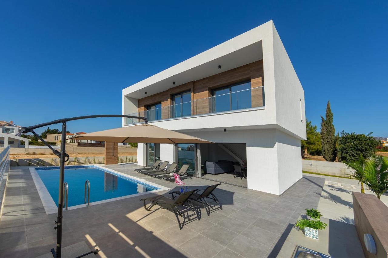 Villa Andre, walking distance to Coral Bay Peyia Esterno foto